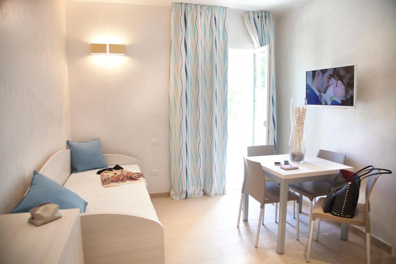 Marina Beach Aparthotel Rimini Extérieur photo