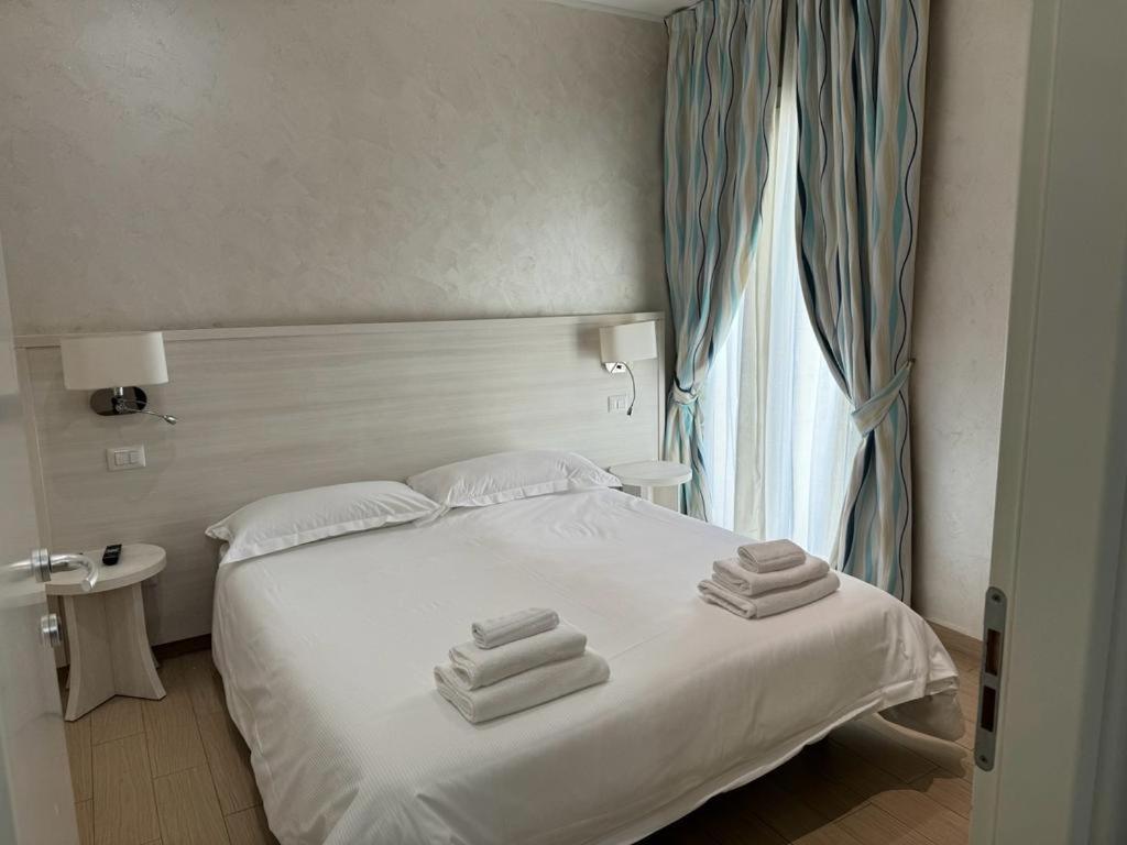 Marina Beach Aparthotel Rimini Extérieur photo